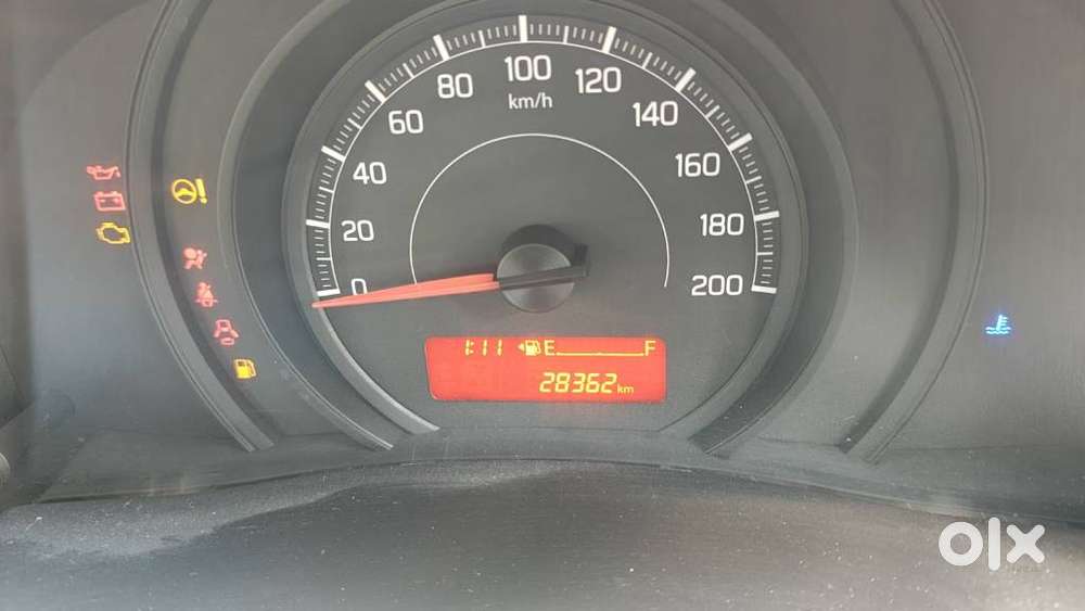 Maruti Suzuki Swift Dzire 1.2 Lxi (o), 2017, Petrol