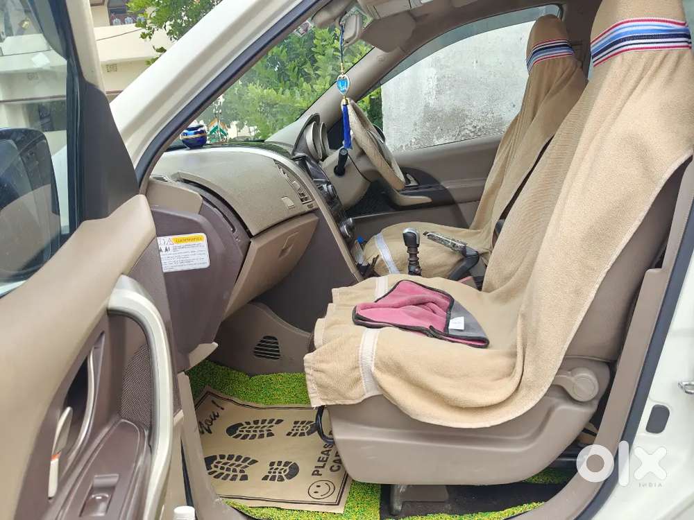 Mahindra Xuv500 2015 मॉडल