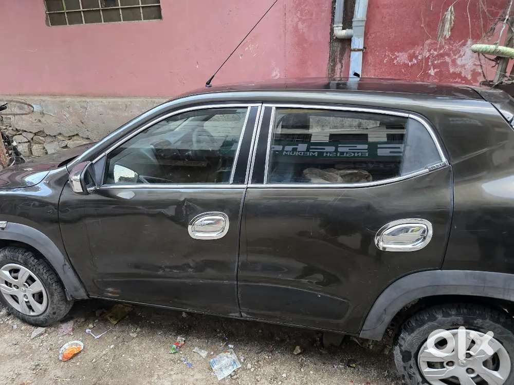 Renault Kwid 2016 Petrol Well Maintained .