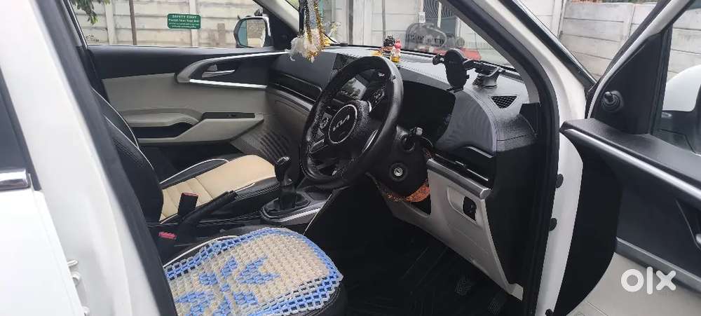Kia Carens Diesel Luxury 2024