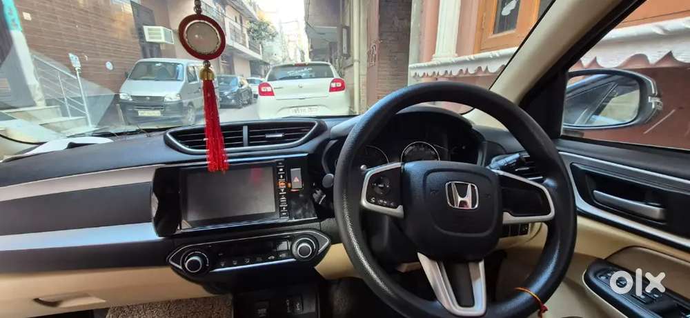 Honda Amaze 2nd Gen 2021 Aug, Petrol 42000 Km Driven