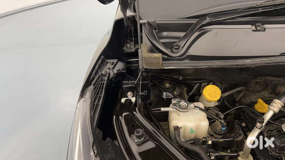 Nissan Magnite 1.0 Xv, 2023, Petrol