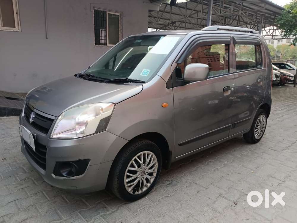 Maruti Suzuki Wagon R Vxi Amt1.2, 2018, Petrol