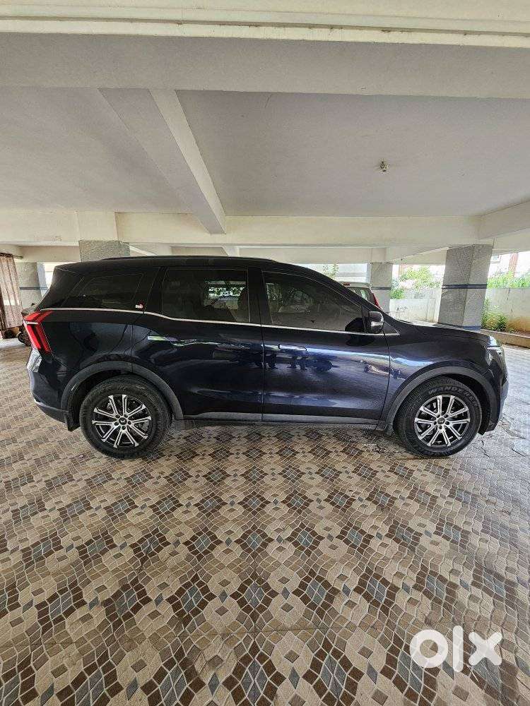 Mahindra Xuv700 Ax7 Luxury Pack Awd, 2023, Diesel