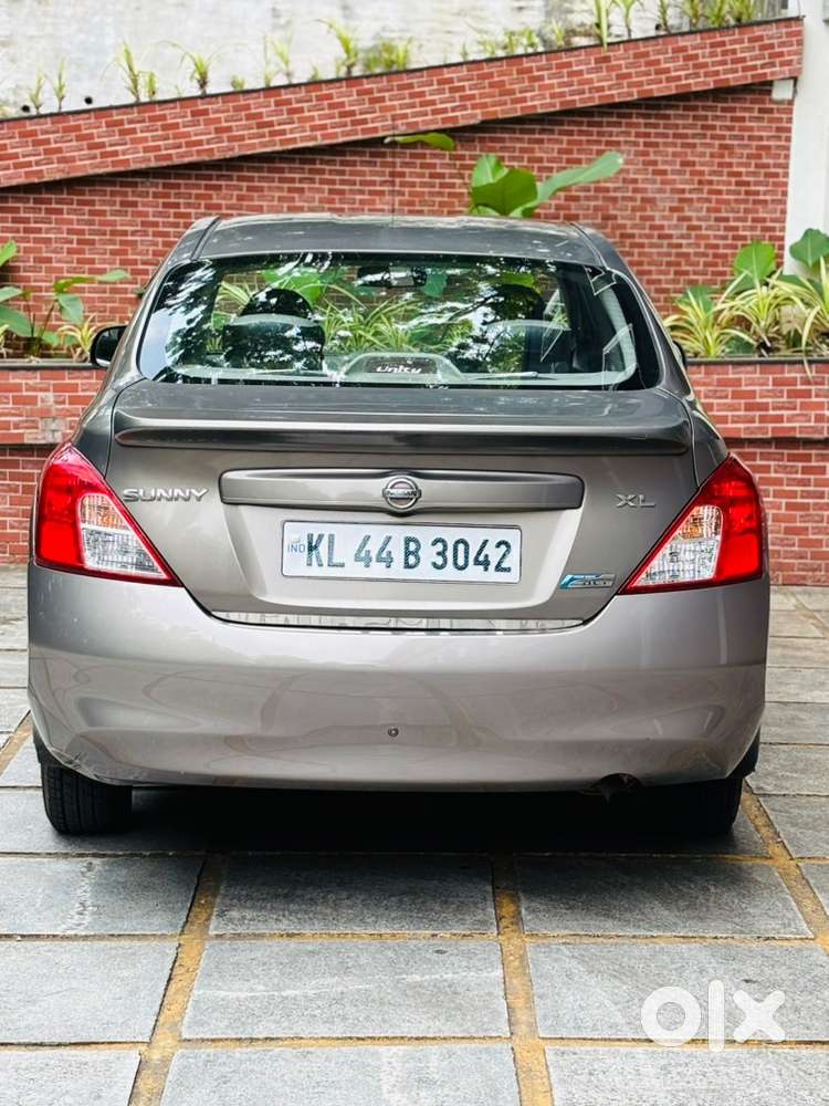 Nissan Sunny Diesel 2012