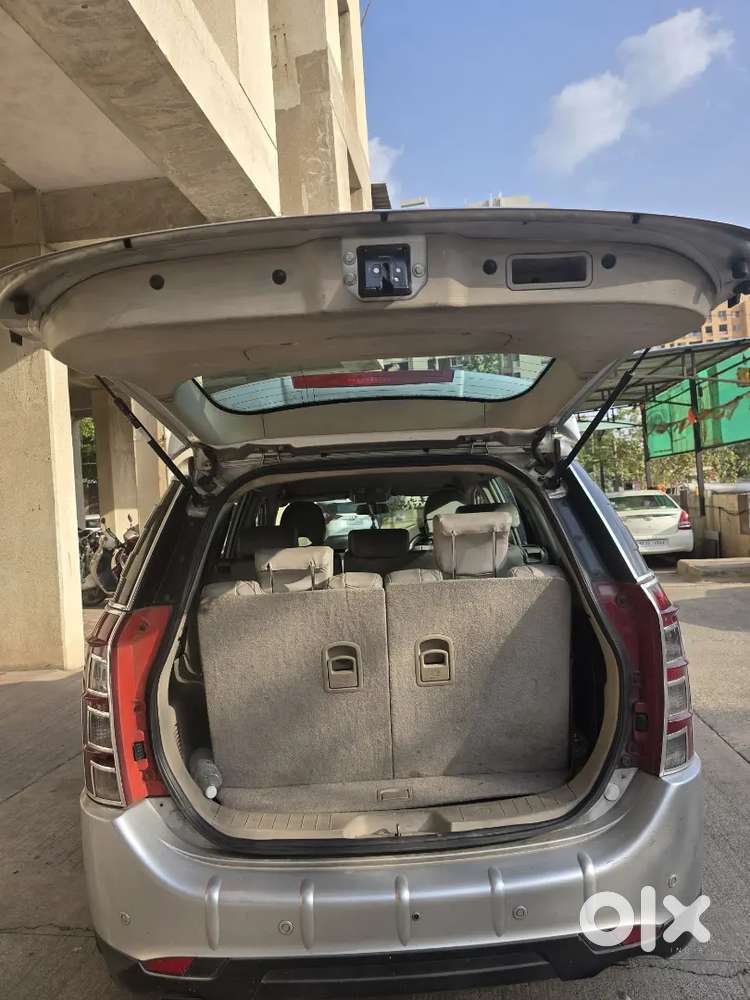 Mahindra Xuv500 2016  Negotiatiable  Urgent Sale