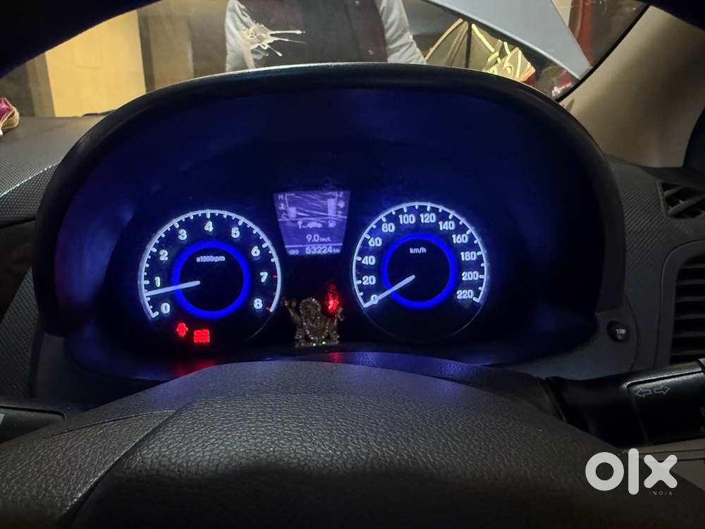 Hyundai Fluidic Verna 2014 Petrol 53000 Km Driven
