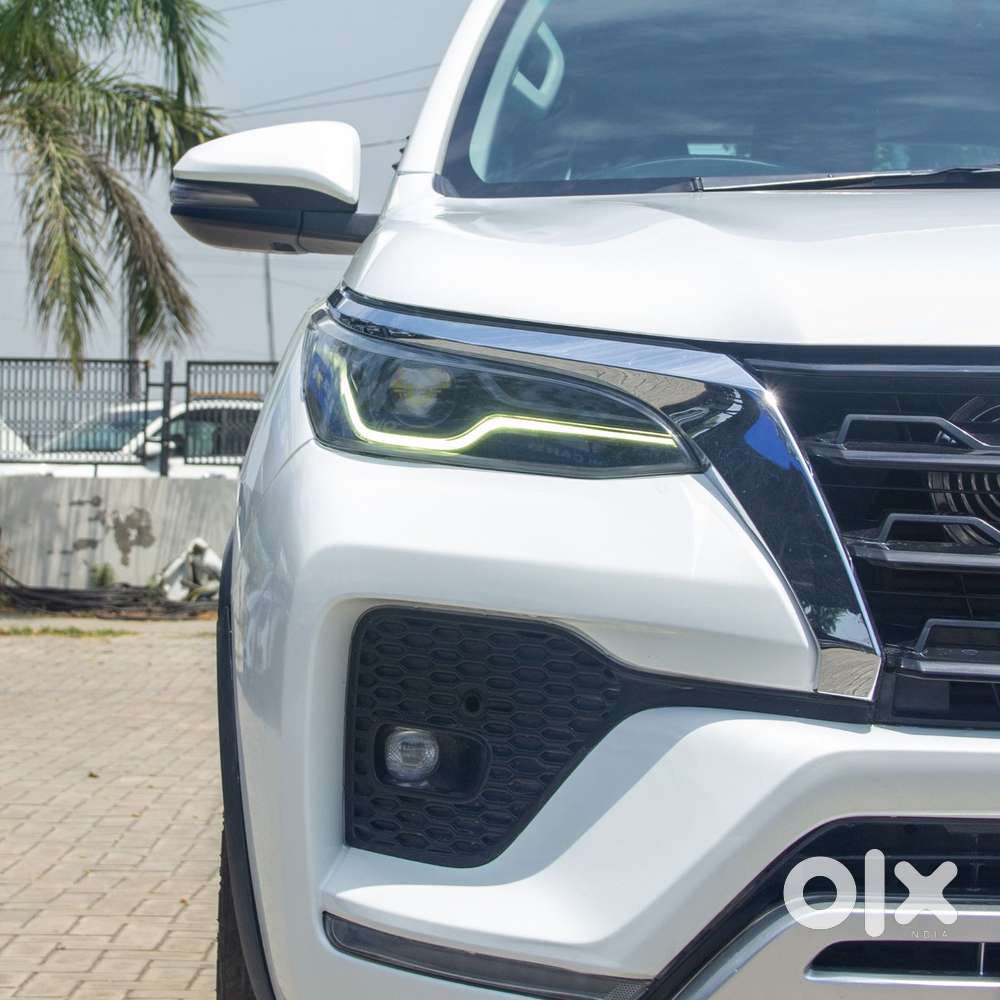 Toyota Fortuner 4x2 At 2.8 Diesel, 2022, Diesel