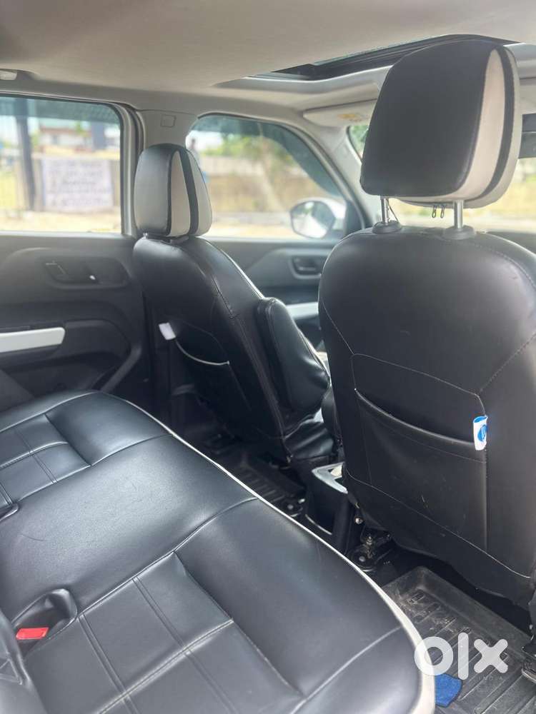Tata Punch Accomplished Dazzle Sunroof Cng, 2024, Petrol