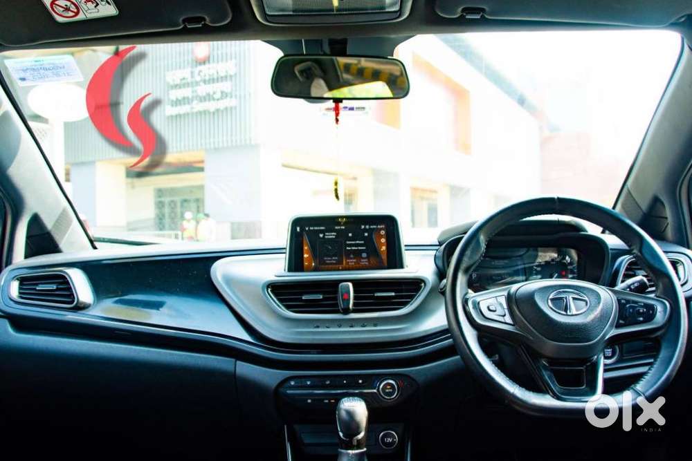 Tata Altroz 1.2 Xz Plus Dark Edition, 2023, Petrol