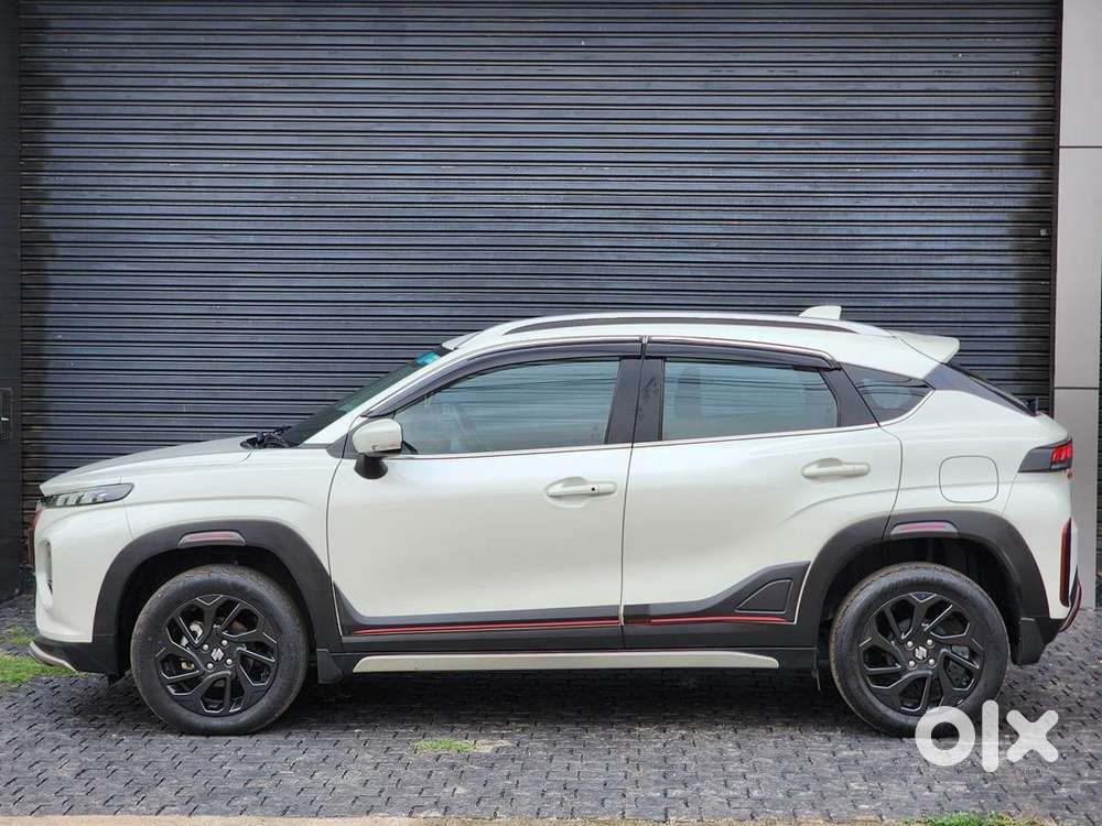 Maruti Suzuki Fronx Turbo 2024 Petrol 30000 Km Driven