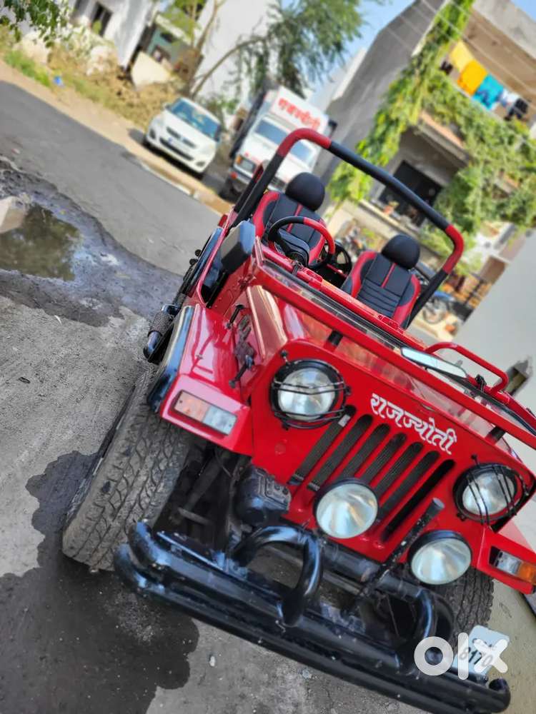 Mahindra Open Gypsy Jeep