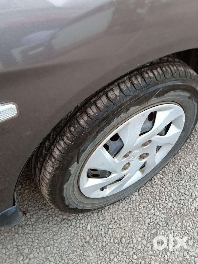 Best For Daily Use & Long Drives – Low Maintenance Car