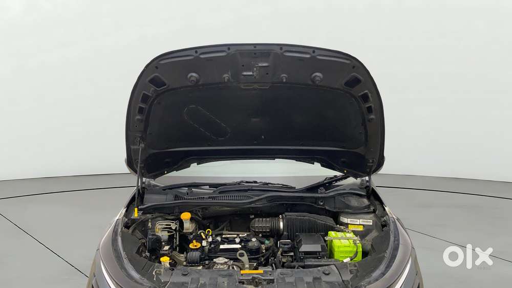 Tata Altroz 1.2 Xe, 2020, Petrol