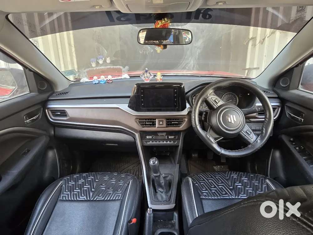 Maruti Suzuki Brezza 2025 Cng & Hybrids 1320 Km Driven