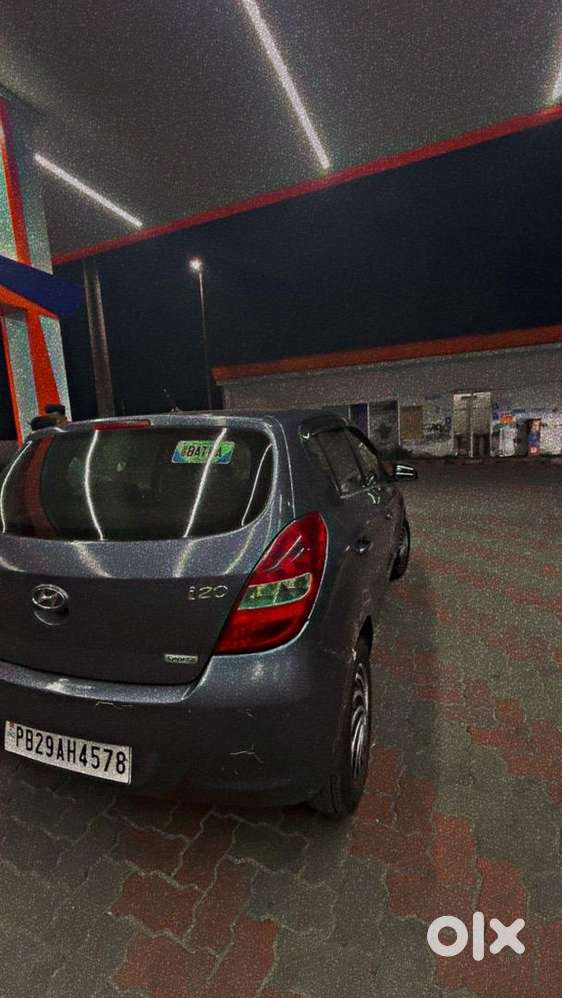 Hyundai I20 2010 Petrol 80000 Km Driven