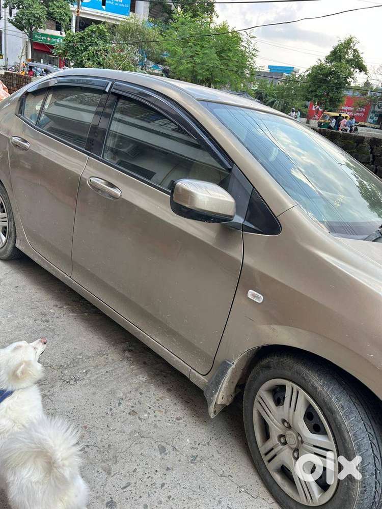Honda City Ivtec With Cng (30km/l)