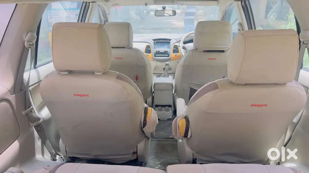 Toyota Innova Diesel 2011