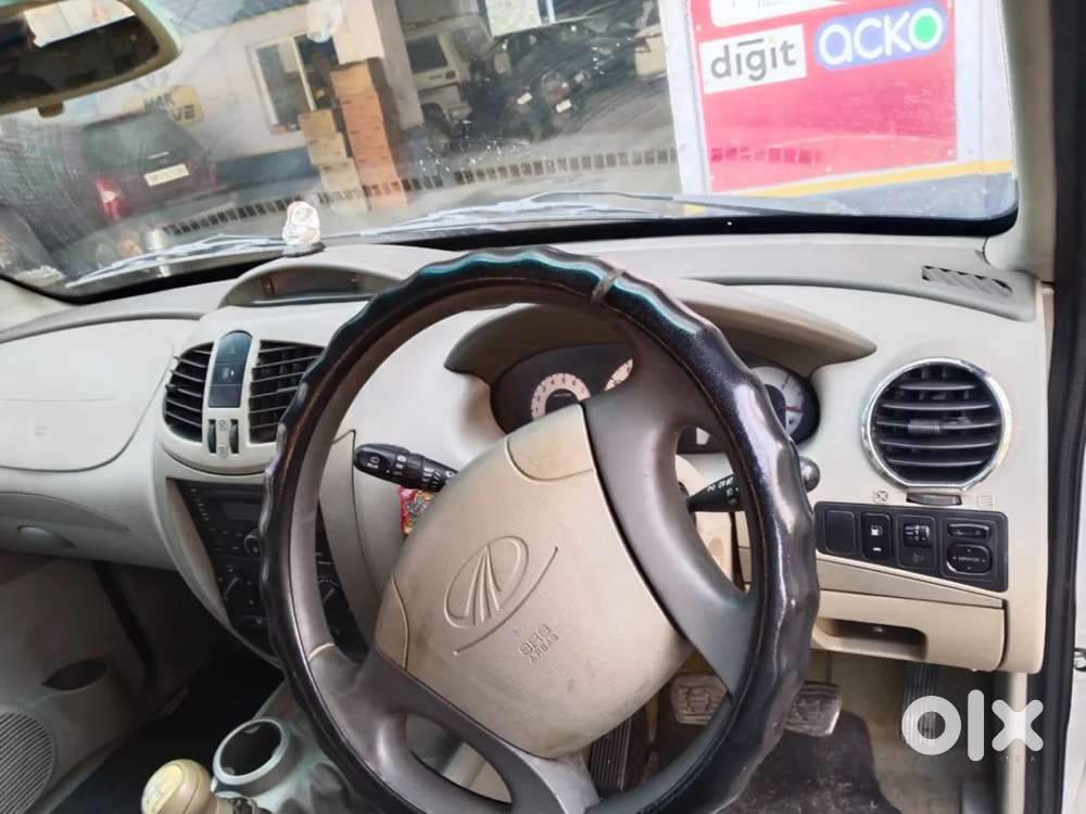 Mahindra Quanto C8, 2013, Diesel