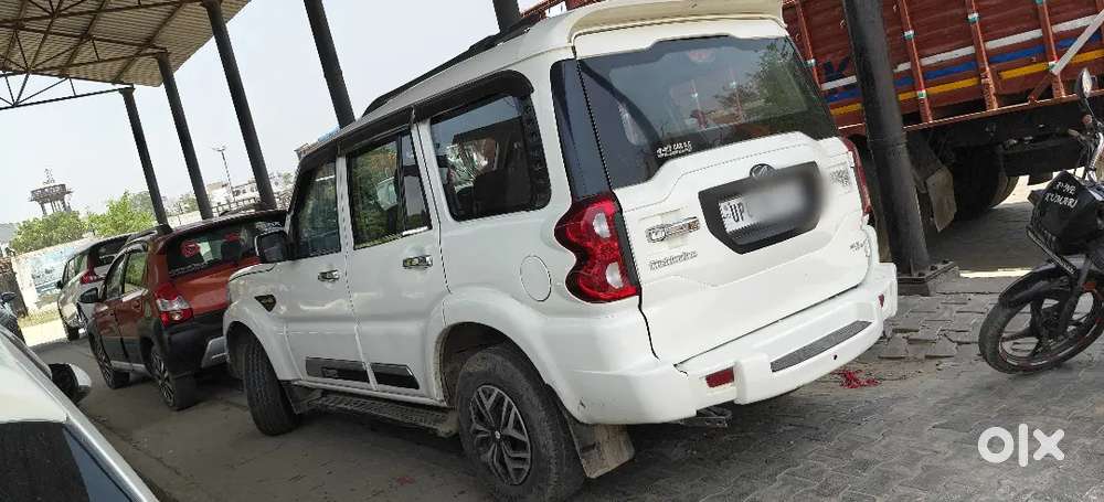 Mahindra Scorpio 2017 Diesel 83000 Km Driven