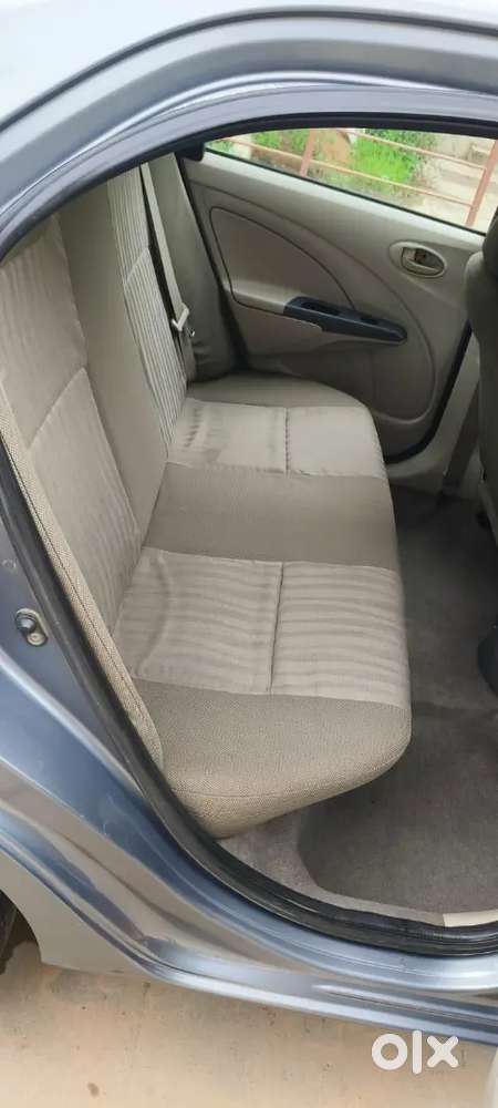 Toyota Etios 1.5 V 2016