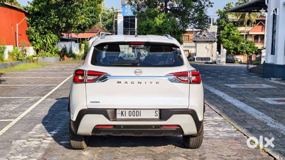 Nissan Magnite Xv Turbo, 2021, Petrol