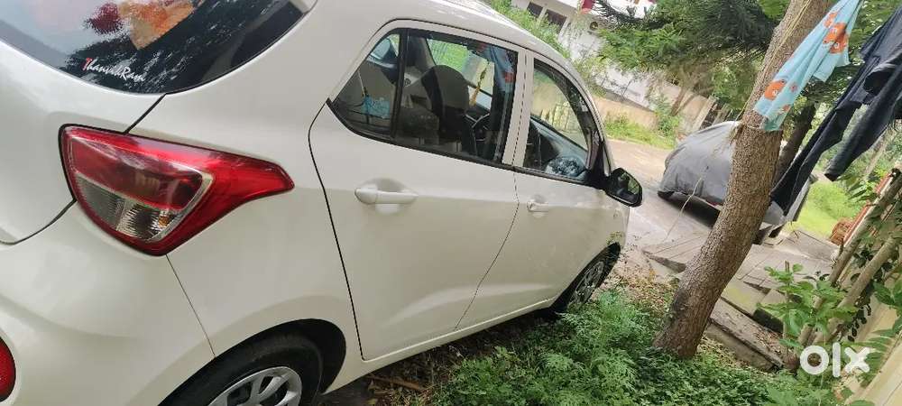 Hyundai Grand I10 2019 Petrol 68000 Km Driven..single Hand Used