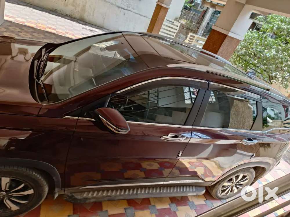 Mg Hector Plus 2020 Petrol 77000 Km Driven