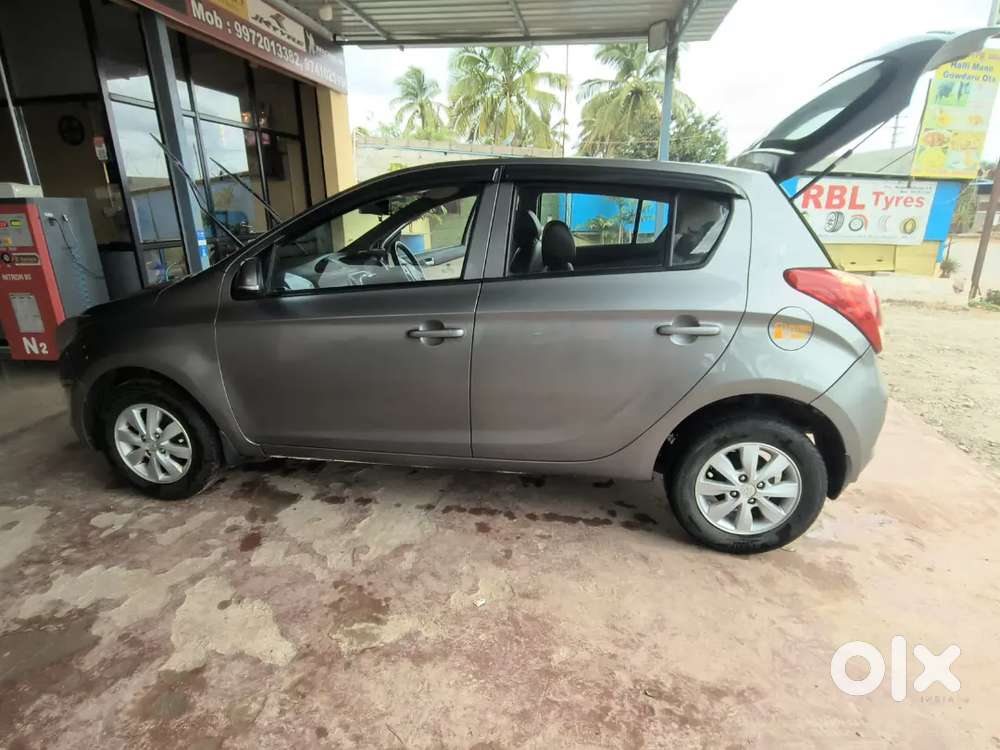 Hyundai I20 Spotz 2014 Model