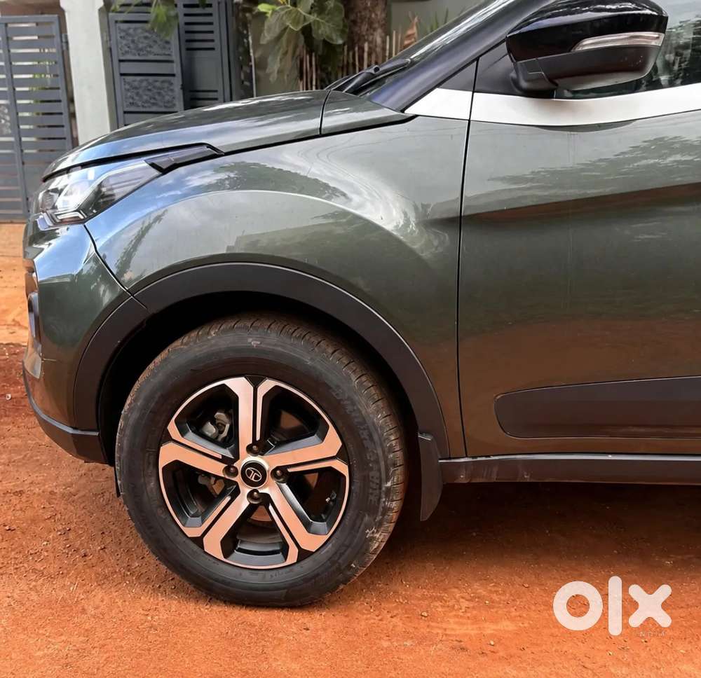Tata Nexon 1.5 Revotorq Xza Plus (o) Dark Edition, 2021, Petrol