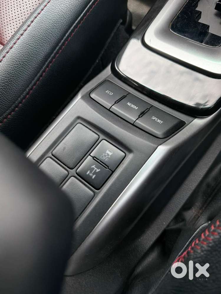 Toyota Fortuner Legender 4x4 At 2.8, 2025, Diesel