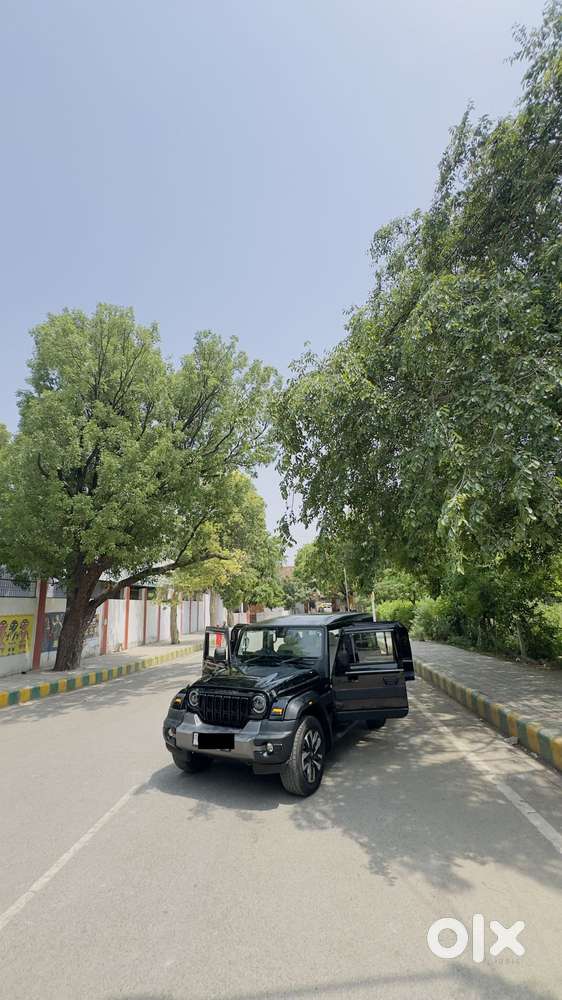 Mahindra Thar Roxx Ax7l Rwd Diesel, 2025, Diesel