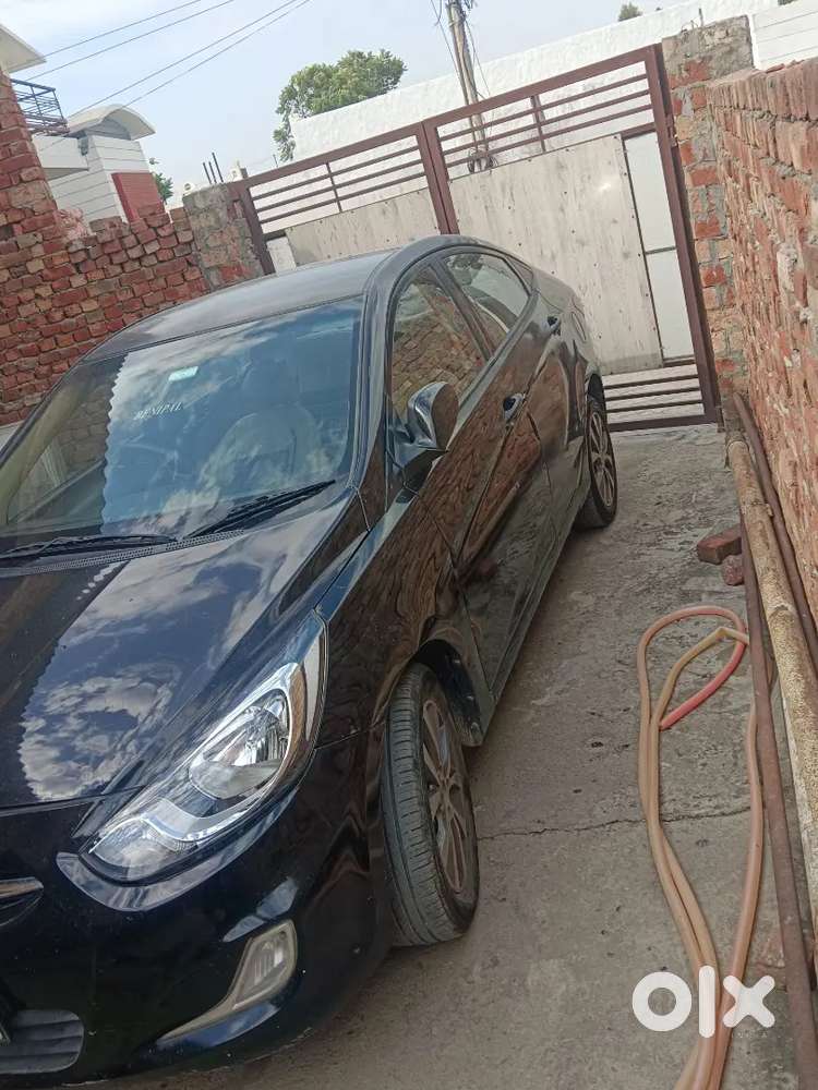 Hyundai Verna Crdi Sx 2013