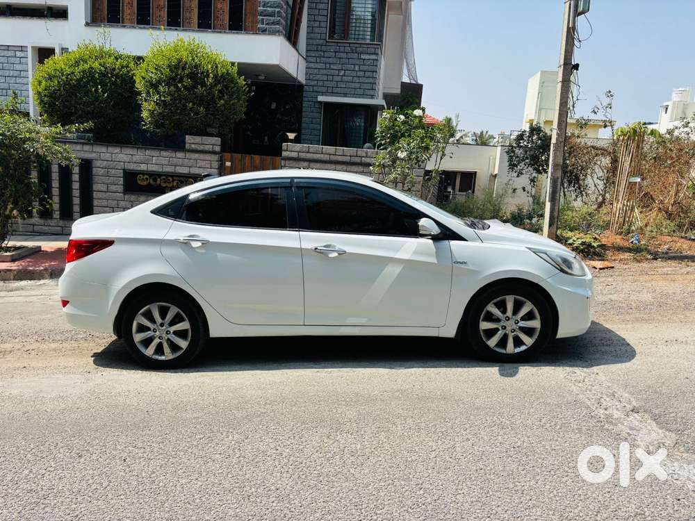 Hyundai Verna Fluidic 1.6 Crdi Sx, 2013, Diesel