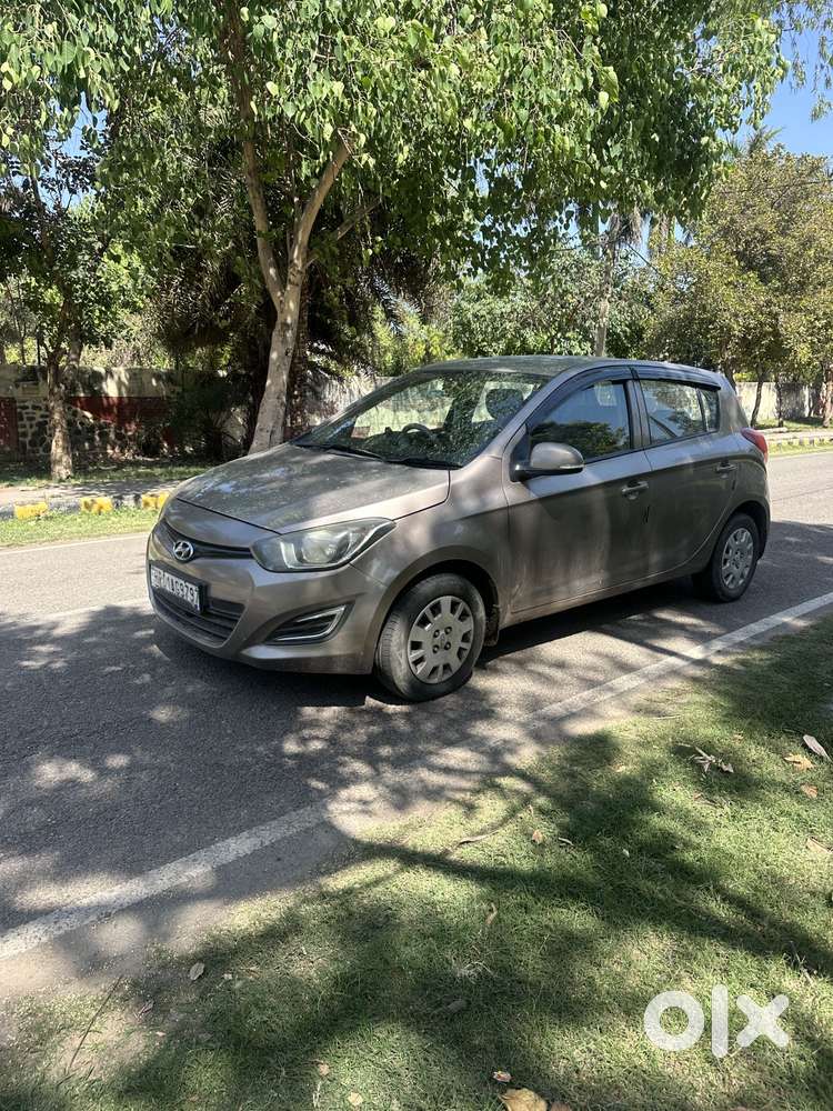 Hyundai I20 Sportz 1.2 Bs-iv, 2013, Diesel