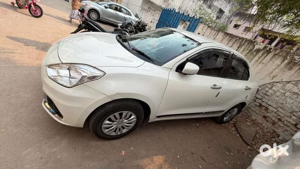 Maruti Suzuki Dzire 2024 Petrol 43000 Km Driven