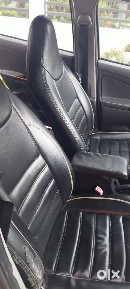 Toyota Etios 2012  Diesel 136000 Km Driven (dh Re Registration )