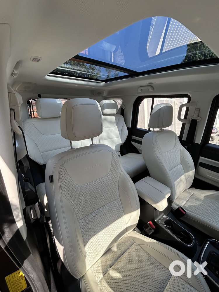 Mahindra Thar Roxx Ax7 L Petrol At 2wd, 2025, Petrol