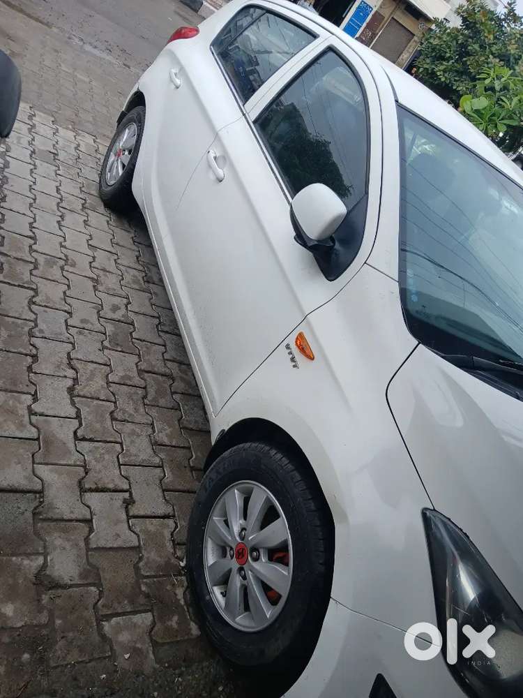 Hyundai I20 2012 Petrol 96000 Km Driven