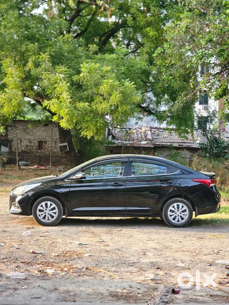 Hyundai Verna 1.6 Vtvt Sx, 2018, Petrol