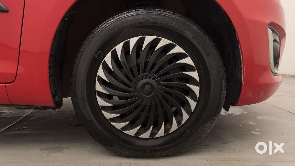 Maruti Suzuki Swift Vvt Vxi, 2015, Petrol