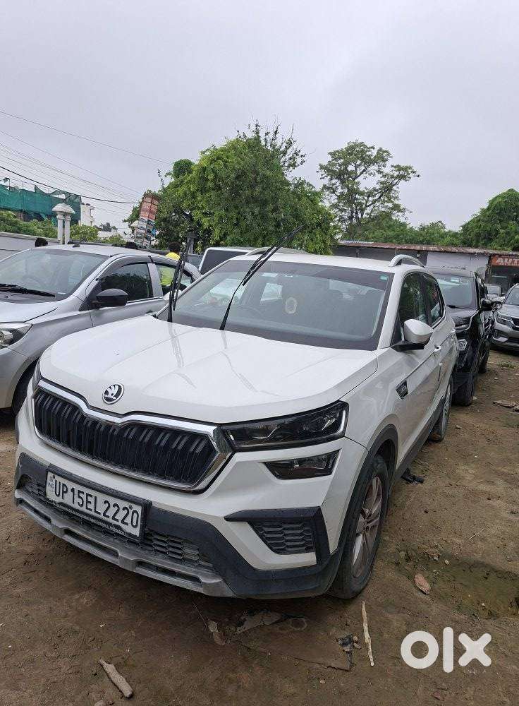 Skoda Kushaq 1.0 Tsi Ambition, 2024, Petrol