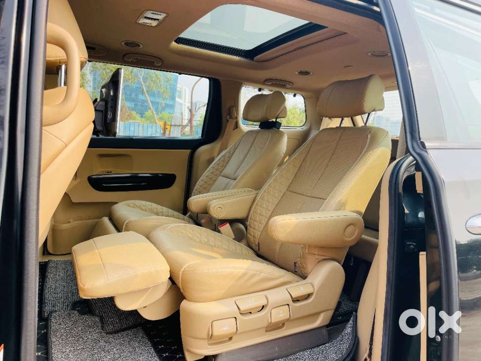 Kia Carnival Limousine Plus 7 Str, 2021, Diesel