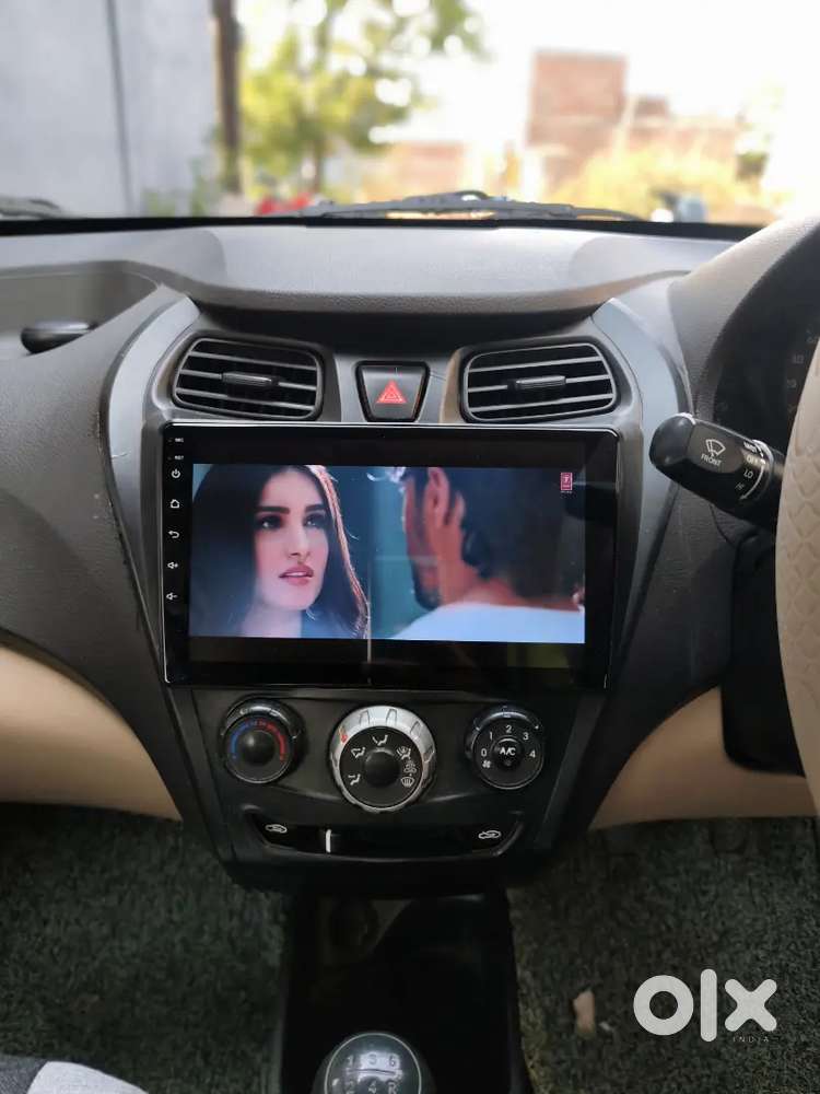 Hyundai Eon 2017. Exchange Me Dusri Gadi Bhi Chalengi