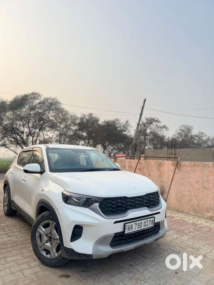 Kia Sonet 2023 Petrol Well Maintained
