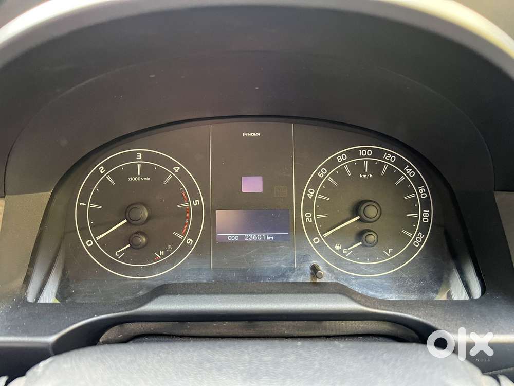 Toyota Innova Crysta 2.8 Gx At 8 Seater, 2019, Diesel