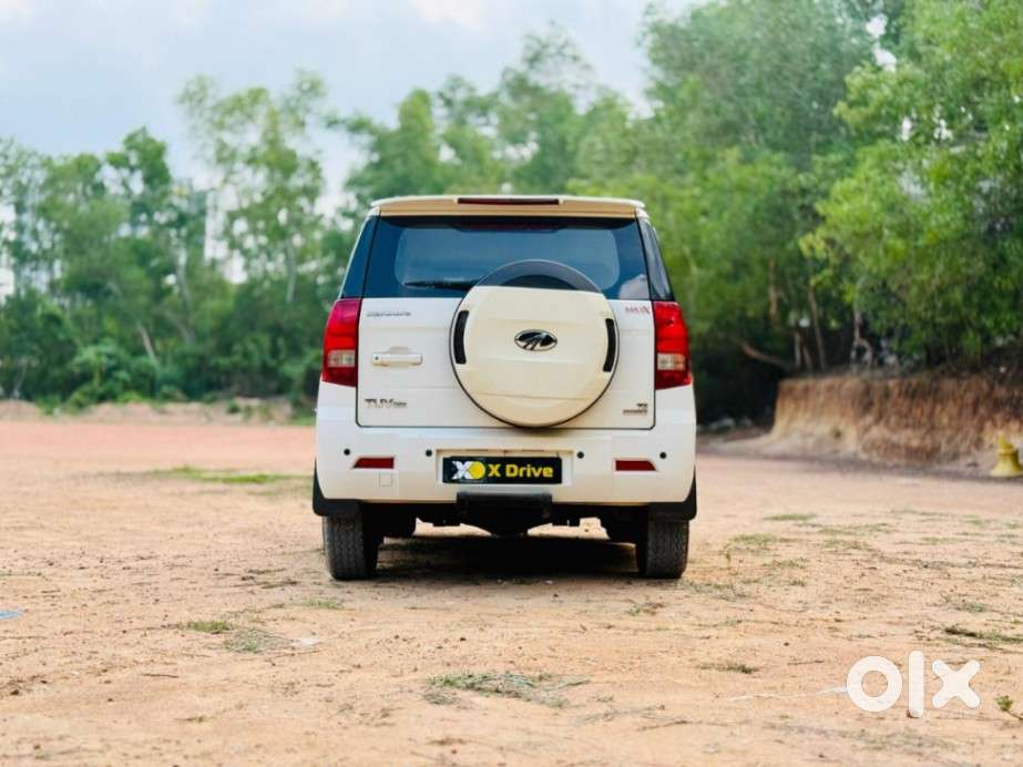 Mahindra Tuv 300 T8 Amt (automatic), 2016, Diesel