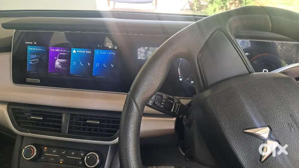 Mahindra Xuv700 2.2 Ax3 Diesel Automatic 5seater