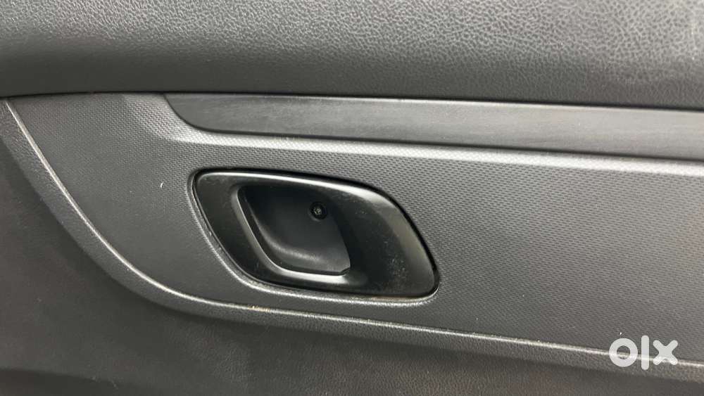 Renault Kwid 1.0 Rxt Edition, 2016, Petrol