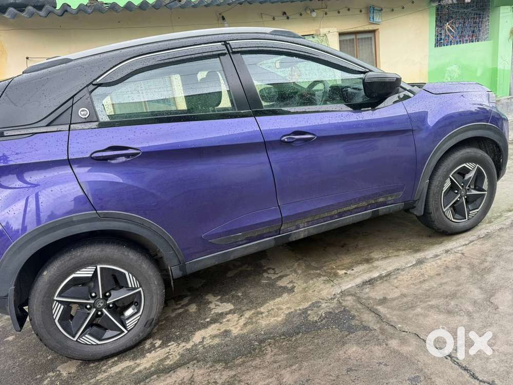 Tata Nexon Petrol 2023 Automatic With Sunroof